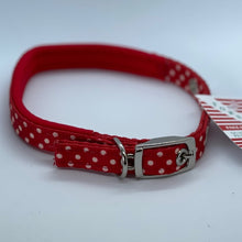 Load image into Gallery viewer, Spotty Padded Collars 16&quot;

